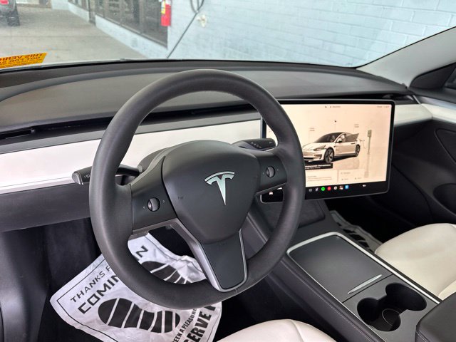 Thumbnail: 2023 Tesla Model 3 - 2