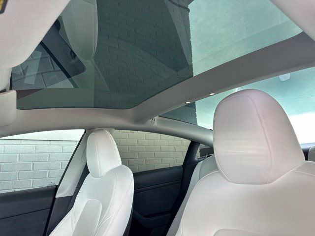 Thumbnail: 2023 Tesla Model 3 - 7