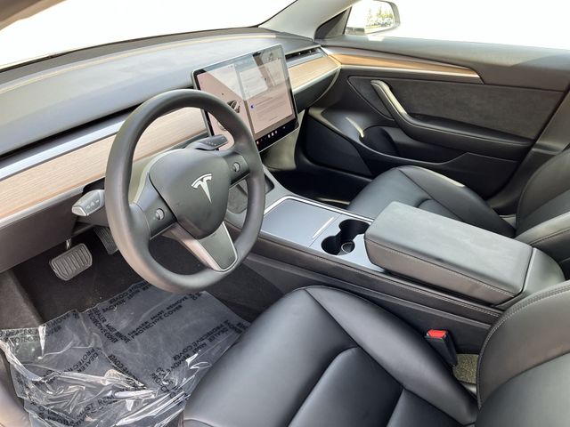 Thumbnail: 2021 Tesla Model 3 - 2