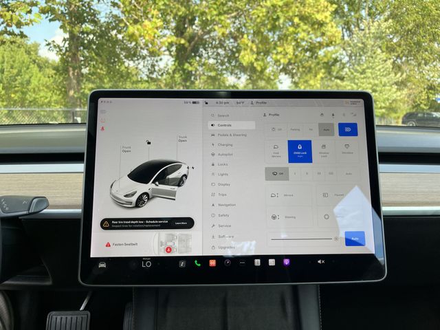 Thumbnail: 2021 Tesla Model 3 - 30