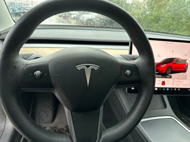 Thumbnail: 2023 Tesla Model 3 - 4