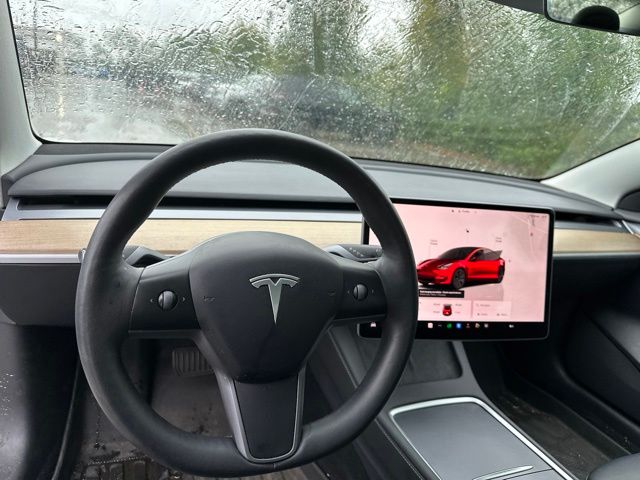 Thumbnail: 2023 Tesla Model 3 - 2