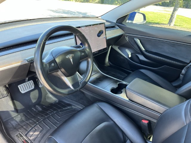 Thumbnail: 2018 Tesla Model 3 - 2