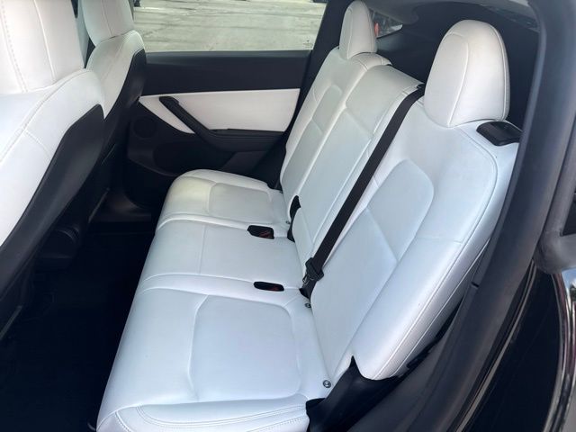 Thumbnail: 2021 Tesla Model Y - 10