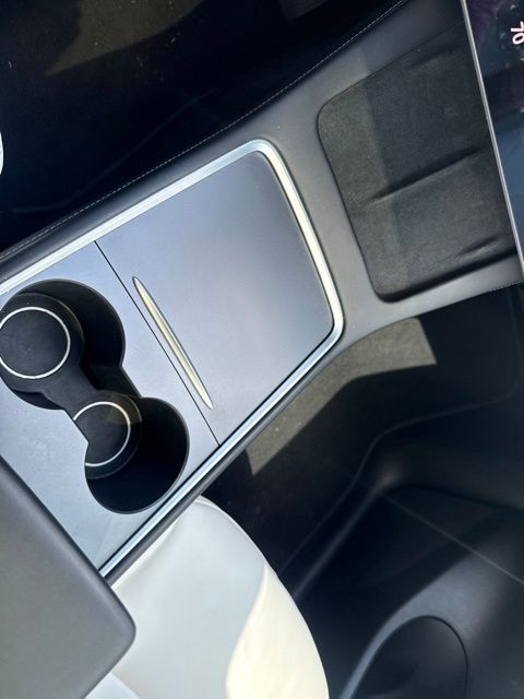 Thumbnail: 2021 Tesla Model Y - 24