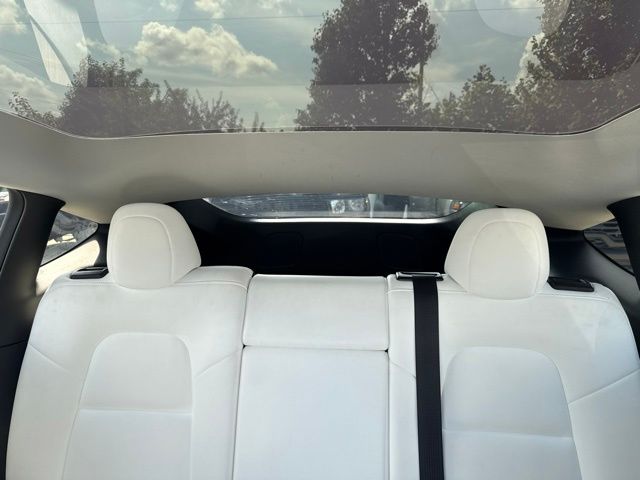 Thumbnail: 2021 Tesla Model Y - 25