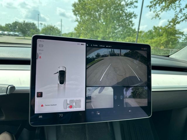 Thumbnail: 2021 Tesla Model Y - 13