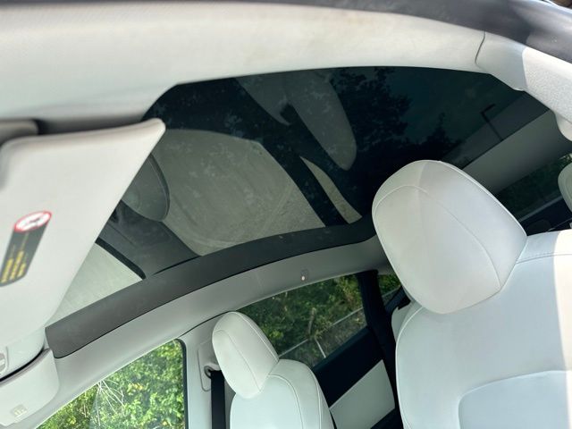 Thumbnail: 2021 Tesla Model Y - 11