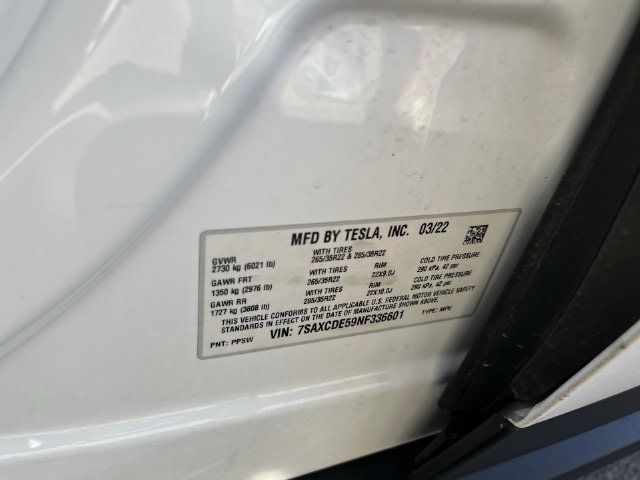 Thumbnail: 2022 Tesla Model X - 14