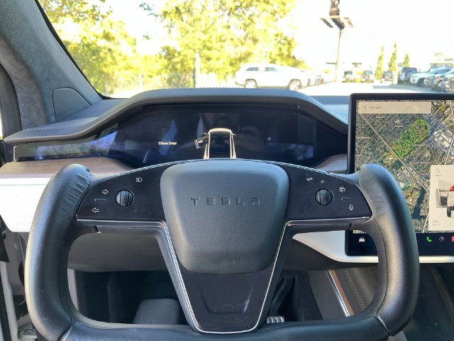 Thumbnail: 2022 Tesla Model X - 23