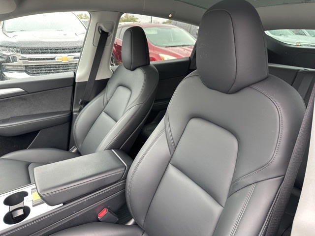 Thumbnail: 2022 Tesla Model Y - 7