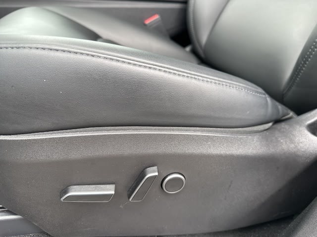 Thumbnail: 2022 Tesla Model Y - 13