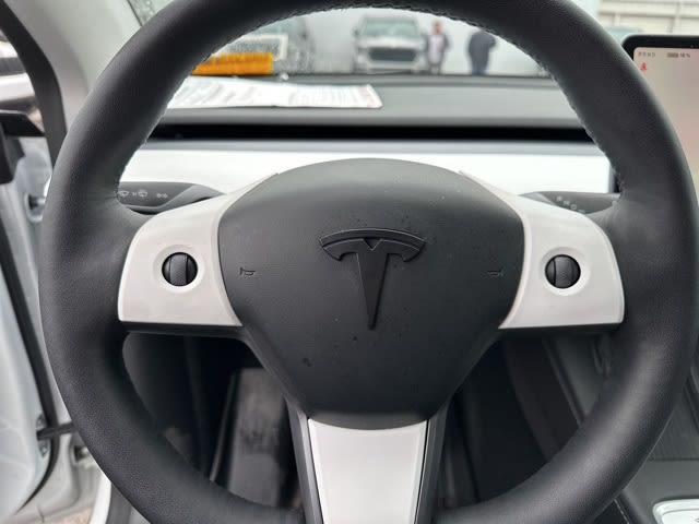 Thumbnail: 2022 Tesla Model Y - 15