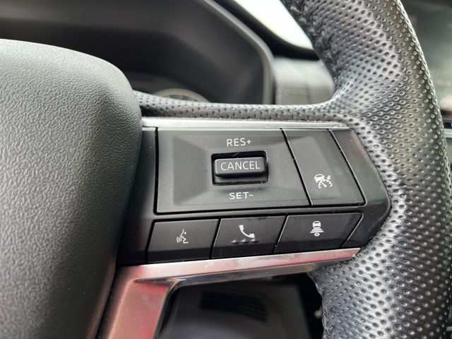 Thumbnail: 2022 Mitsubishi Outlander - 27