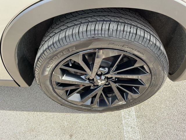 Thumbnail: 2022 Mitsubishi Outlander - 7