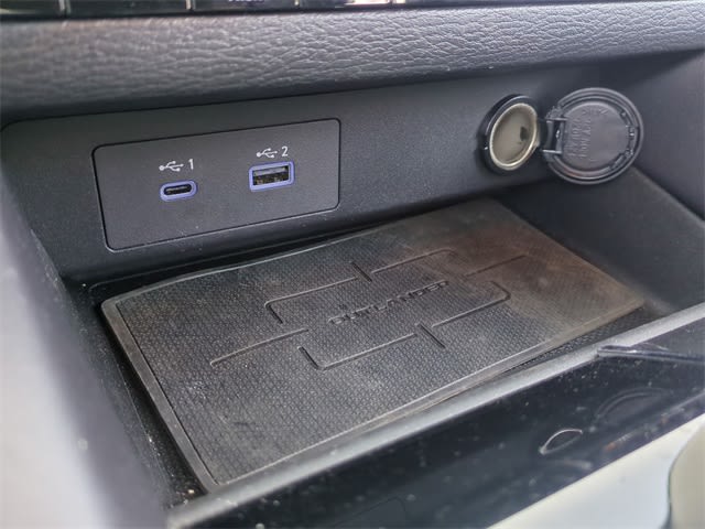 Thumbnail: 2024 Mitsubishi Outlander - 36