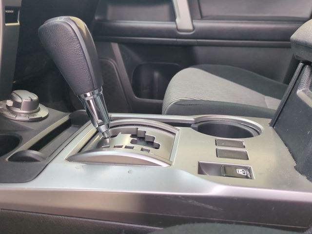 Thumbnail: 2019 Toyota 4Runner - 15