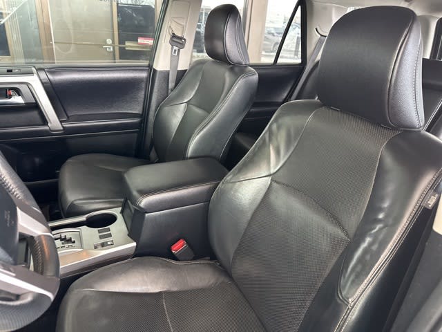 Thumbnail: 2017 Toyota 4Runner - 6