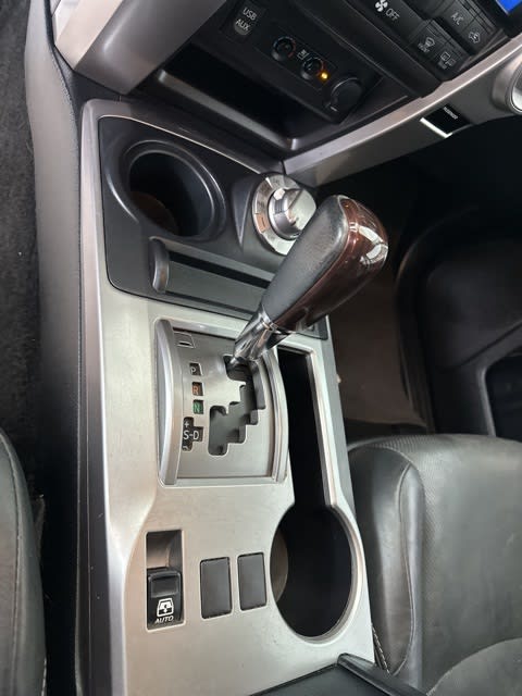 Thumbnail: 2017 Toyota 4Runner - 9