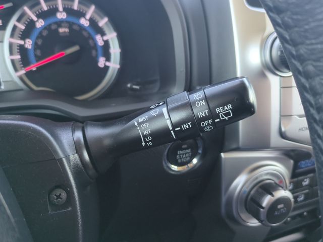 Thumbnail: 2016 Toyota 4Runner - 33