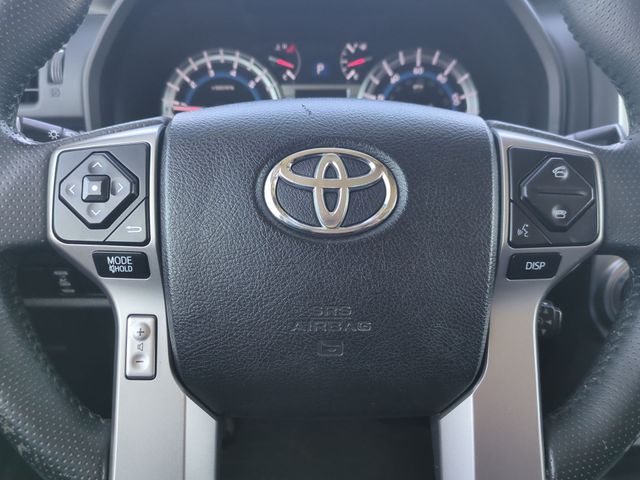 Thumbnail: 2016 Toyota 4Runner - 30