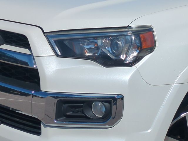 Thumbnail: 2016 Toyota 4Runner - 24