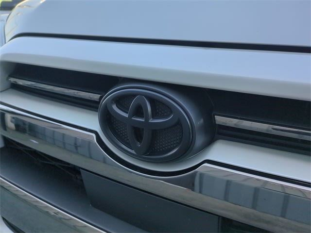 Thumbnail: 2021 Toyota 4Runner - 7