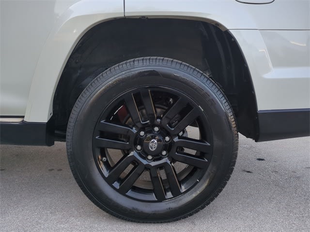 Thumbnail: 2021 Toyota 4Runner - 8