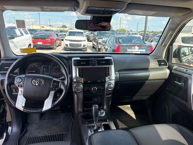 Thumbnail: 2023 Toyota 4Runner - 12