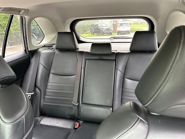 Thumbnail: 2019 Toyota RAV4 - 8