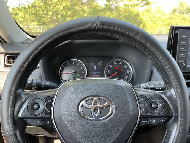 Thumbnail: 2019 Toyota RAV4 - 24