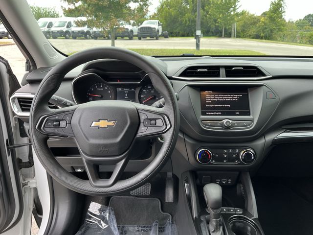 Thumbnail: 2022 Chevrolet TrailBlazer - 2