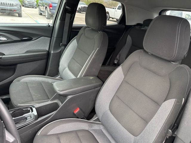 Thumbnail: 2023 Chevrolet TrailBlazer - 6