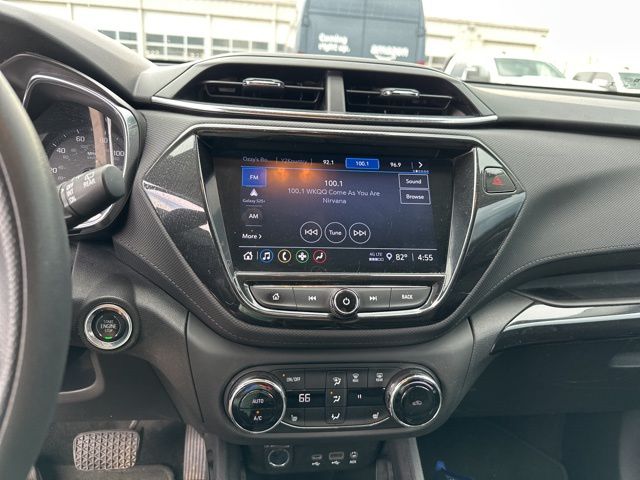 Thumbnail: 2023 Chevrolet TrailBlazer - 8