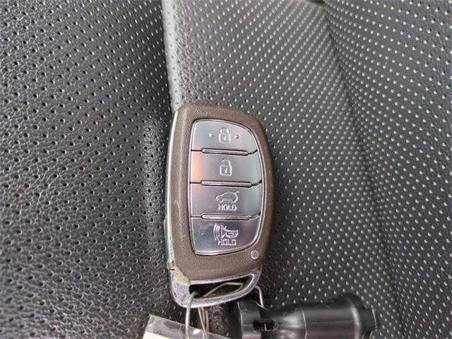 Thumbnail: 2019 Hyundai Tucson - 19