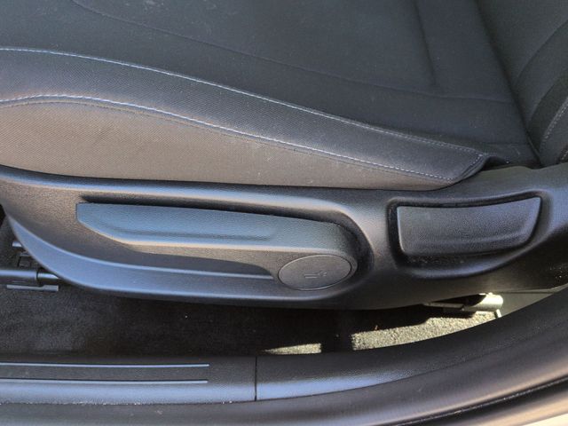 Thumbnail: 2023 Hyundai Elantra - 25