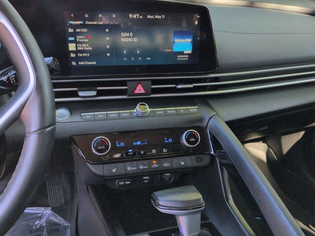 Thumbnail: 2023 Hyundai Elantra - 14
