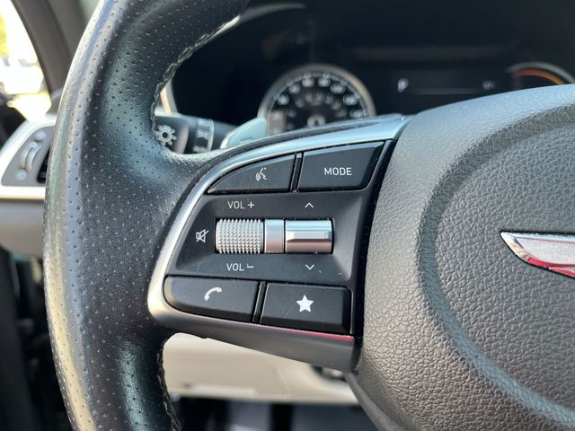 Thumbnail: 2023 Genesis G70 - 23