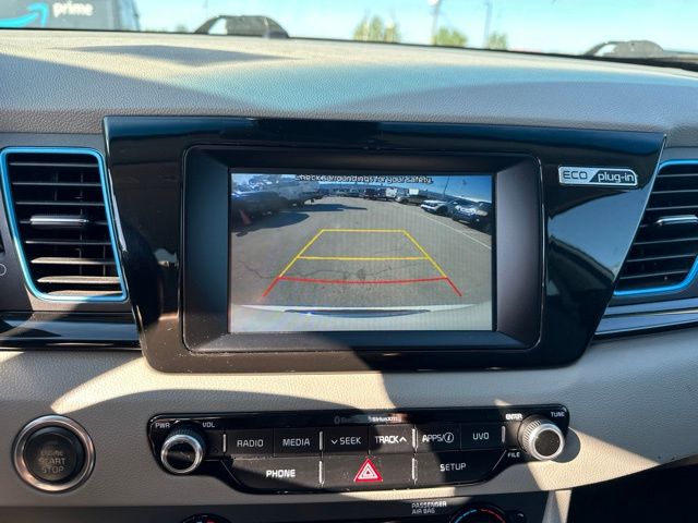 Thumbnail: 2019 Kia Niro - 16