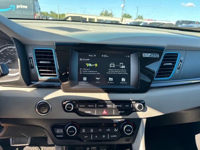 Thumbnail: 2019 Kia Niro - 11