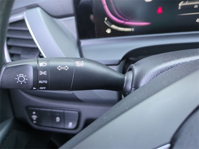 Thumbnail: 2024 Kia Seltos - 32