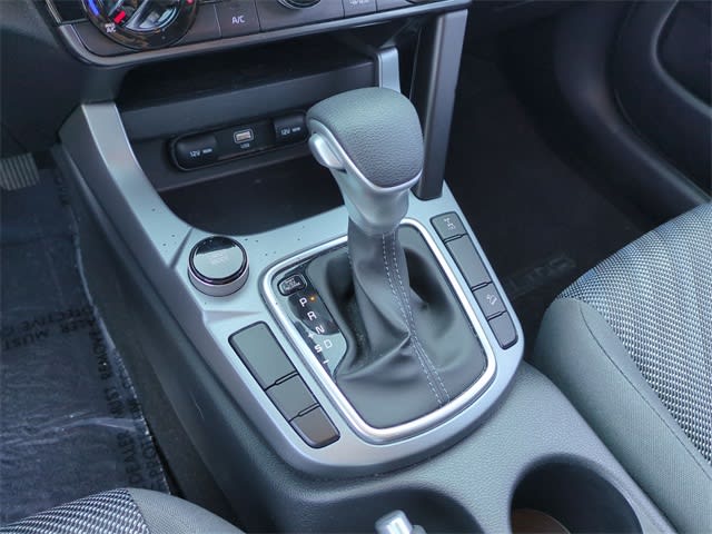 Thumbnail: 2024 Kia Seltos - 16