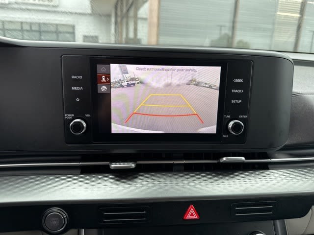 Thumbnail: 2023 Kia Carnival - 14