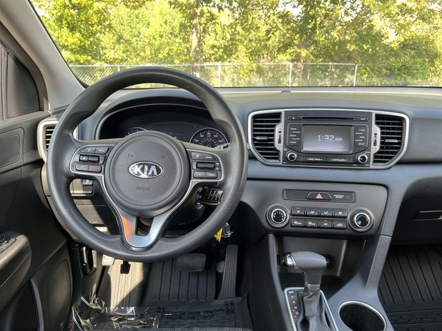Thumbnail: 2019 Kia Sportage - 8