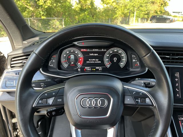 Thumbnail: 2021 Audi Q7 - 12