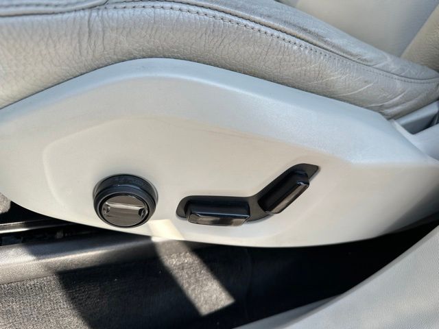 Thumbnail: 2019 Volvo XC90 - 14