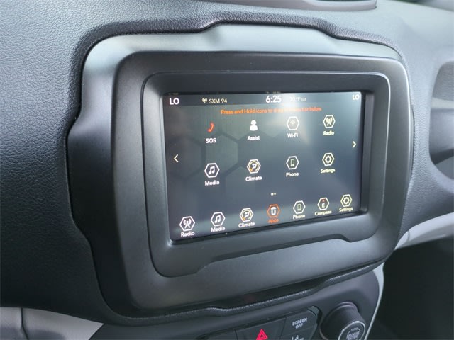 Thumbnail: 2021 Jeep Renegade - 34