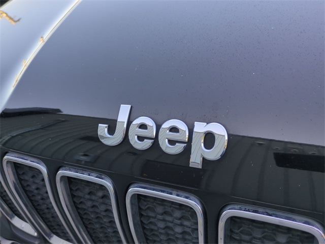 Thumbnail: 2021 Jeep Renegade - 6