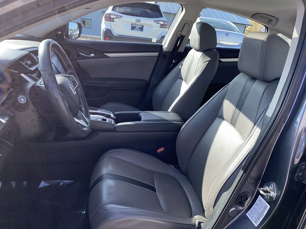 Thumbnail: 2016 Honda Civic - 10