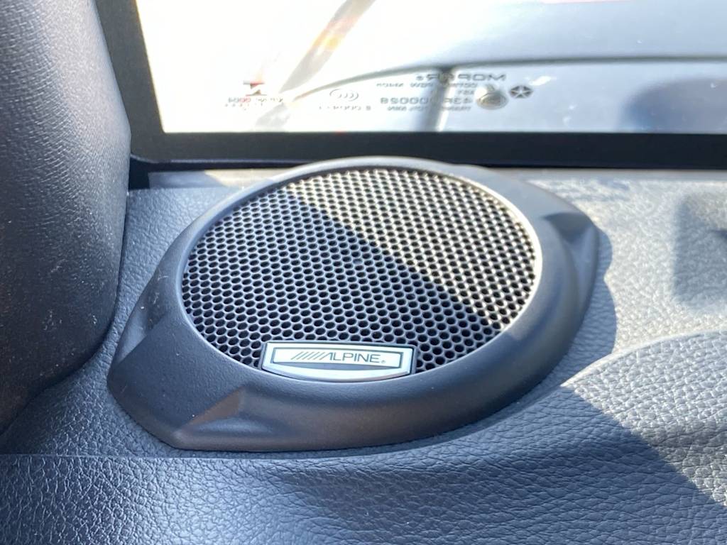 2016 Jeep Wrangler Sahara 29
